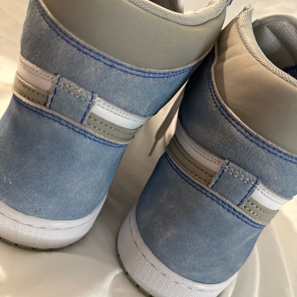 Authentic Air Jordan 1 Retro High OG GS - Picture 14 of 16